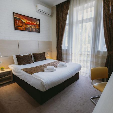 City Hotel Tashkent Bagian luar foto